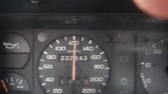 Peugeot 309 1,9D acceleration смотреть онлайн