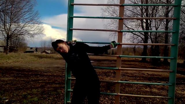 как научиться выворачивать руки на турнике смотреть онлайн