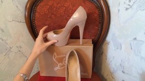 Видео обзор туфель Christian Louboutin Lady Peep Nude 150 mm