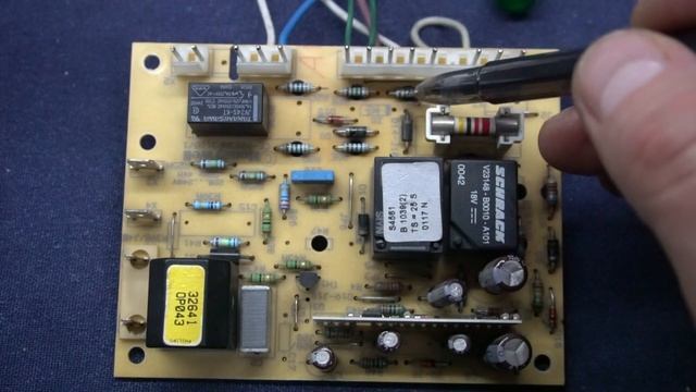 СХЕМА ПОДКЛЮЧЕНИЯ 45.006.261-003 HENEYWELL смотреть онлайн