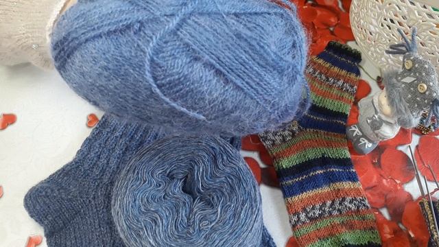 НОСКИ.РАССКАЗОВСКАЯ ПРЯЖА.АНГОРСКАЯ КОЗА. смотреть онлайн