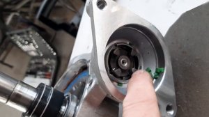 стук в ЭУР Toyota Prius ZVW30 2012г.