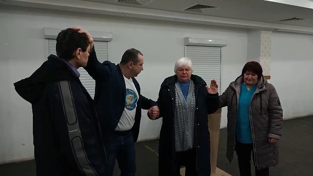 исцеление колена от болей через молитву веры Иисусу смотреть онлайн