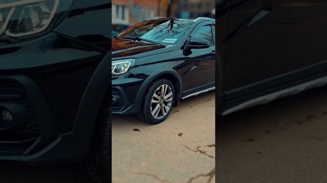 Автомобиль класса "Универсал" Lada Vesta SW Cross