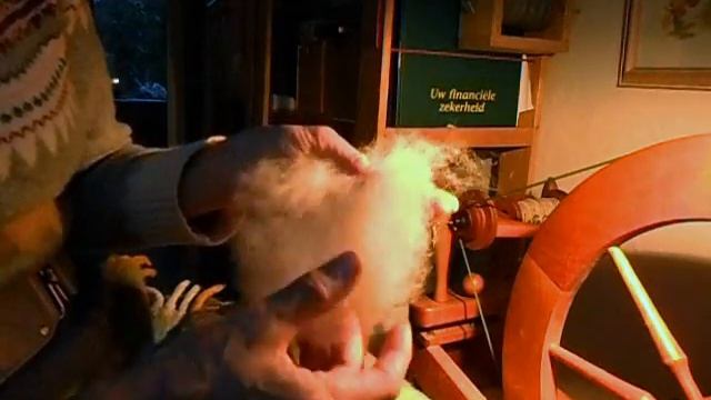 прядение ангоры пополам с овечьей шерстью смотреть онлайн