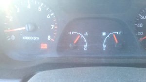 Kia Sportage 1 глюк показателя температуры двигателя