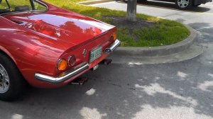 1971 Ferrari dino gt small revs and start up