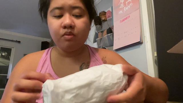 Hoya unboxing (ft. @reniercarr) смотреть онлайн