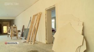 Сергей Меликов посетил гимназию № 28 в Махачкале