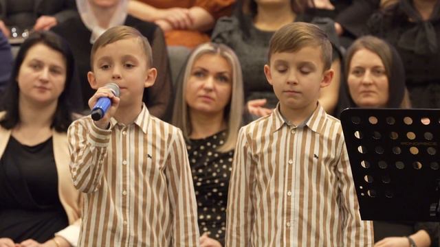 Молитва - это ключ к победе нашей - Стих (Тимофей и Даниил) - Sulamita Church смотреть онлайн