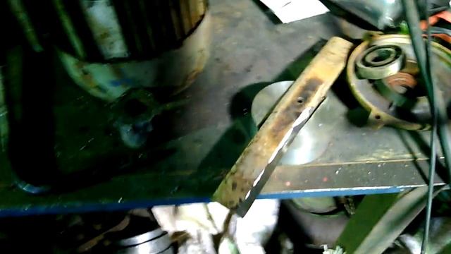 Сеноизмельчитель.