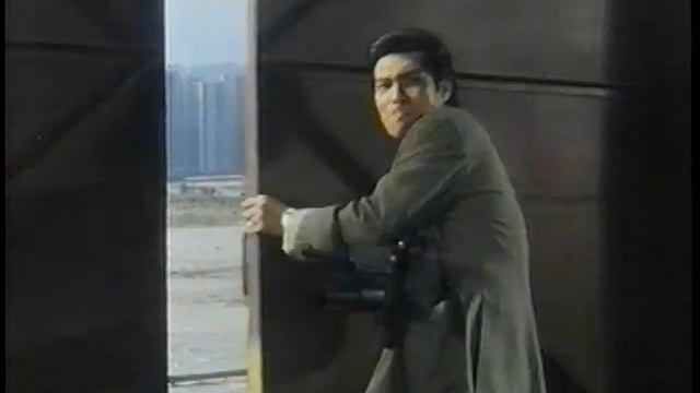Yu Rongguang and Ken Lo in "Red Zone" (1995, Hong Kong) - Action finale смотреть онлайн