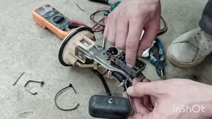 замена топливного насоса на SATовский, и топливного фильтра на toyota land cruiser 100