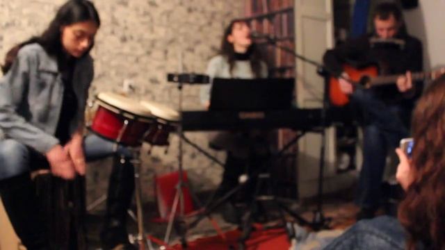 Rainbow TEA - Со мной смотреть онлайн