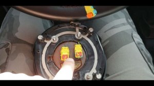 Как заменить водительскую подушку безопасности Jeep Wrangler. How to Install driver side airbag