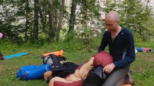Как правильно сложить спальный мешок? Секретная методика методика ленивых туристов.