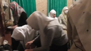 Подготовка к обеду после Богослужения и собрания.