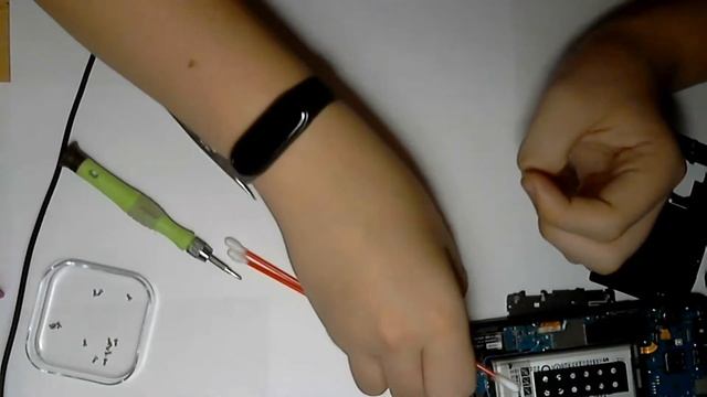 Чистка камеры от пыли Samsung Galaxy S8 + G955FD смотреть онлайн