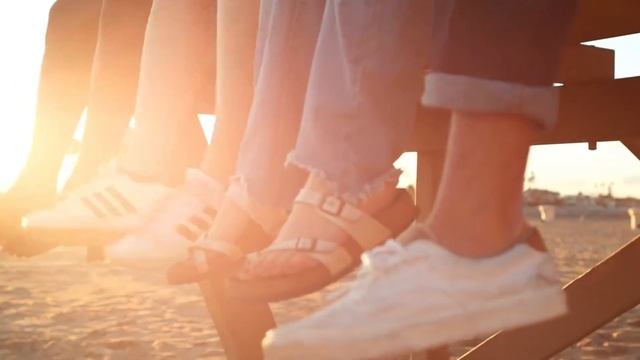 Видео ролик "Рожденное любовью слово "МАМА" смотреть онлайн