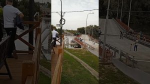 Развод Бобреневского наплавного моста в Коломне