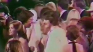 "Pick Up The Pieces" Average White Band from Dick Clark's Rockin' New Year's Eve