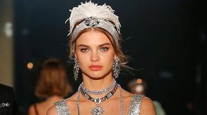 Dolce&Gabbana Fall Winter 2018_19 Women's Secrets&Diamonds Show