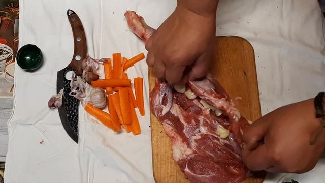 ЯГНЯТИНА в русской ПЕЧИ смотреть онлайн