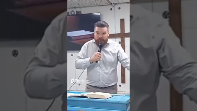 Спустись с горы.
