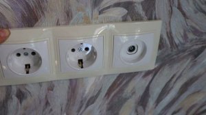 27 июня 2022г. НОВОСТИ СТРОЙКА клею обои крашу стены