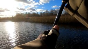 Ловля щуки на воблер осенью на реке Хотча