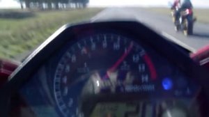 Honda cbr 1000 VS BMW K 1200 S