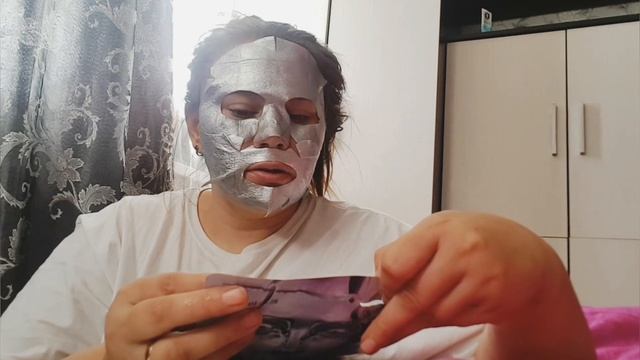 ОТЗЫВ-Двухслойная маска для лица из ткани и фольги Avon "Космическое сияние" смотреть онлайн