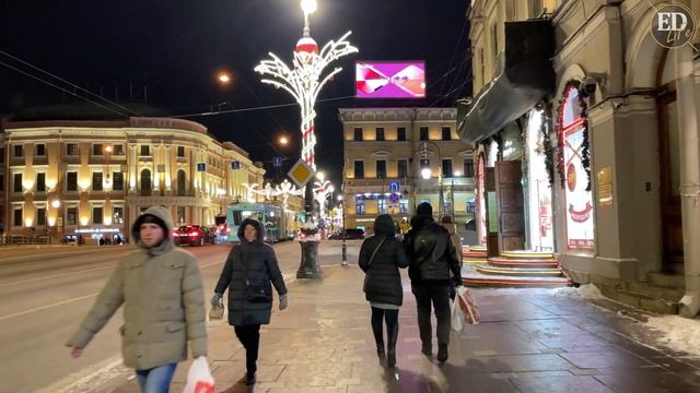 Прогулка по новогоднему Санкт-Петербургу – пешком от Невского проспекта до Большой Морской улицы смотреть онлайн