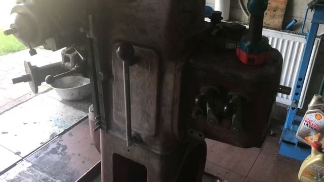 Смывка старой краски примененная на фрезерном станке Ruhla typ 58 ( не реклама) ЛИЧНЫЙ ОПЫТ. смотреть онлайн