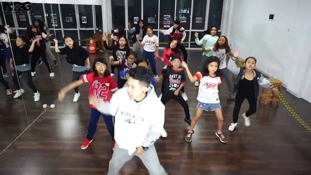 "JUMP" - Kris Kross | Choreography by Jezbow смотреть онлайн