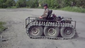 самодельный гусеничный трактор для уборки снега. пробный выезд