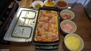 Pizza im Tefal OptiGrill XL Snacking&Baking
