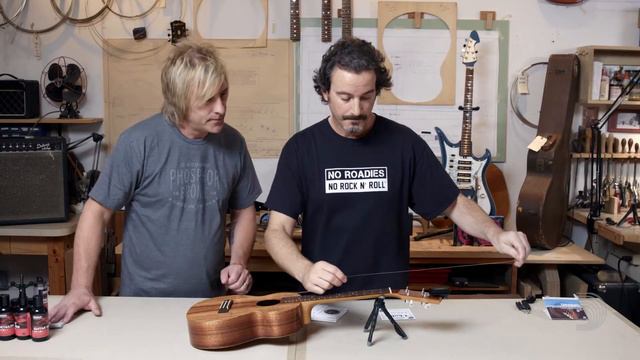 D'Addario Core: How to Change Strings on a Ukulele смотреть онлайн