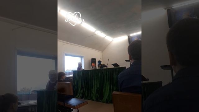 Кто не работает тот и не ест. смотреть онлайн