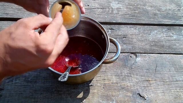 Рецепт самого вкусного свежего клубничного желе на зиму