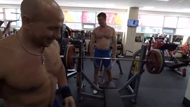 Жим с яйца смотреть онлайн