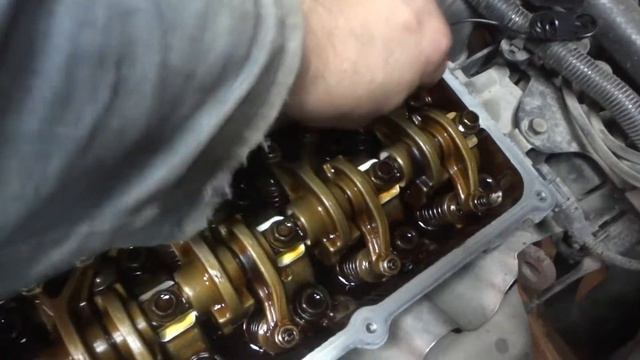 Гетц 1,1 регулировка клапанов и замена переднего сальника коленчатого вала смотреть онлайн