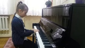 С.Майкапар "В садике". Исп.: Савицкая Мария.