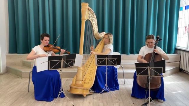 Иоган Пахельбель. Канон Ре мажор. Johann Pachelbel. Canon in D Major. Струнное трио смотреть онлайн