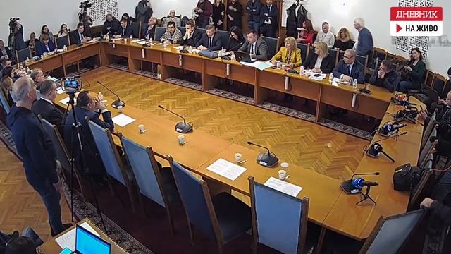 "Възраждане" е напът да изгуби председателското място в комисията за контрол на службите