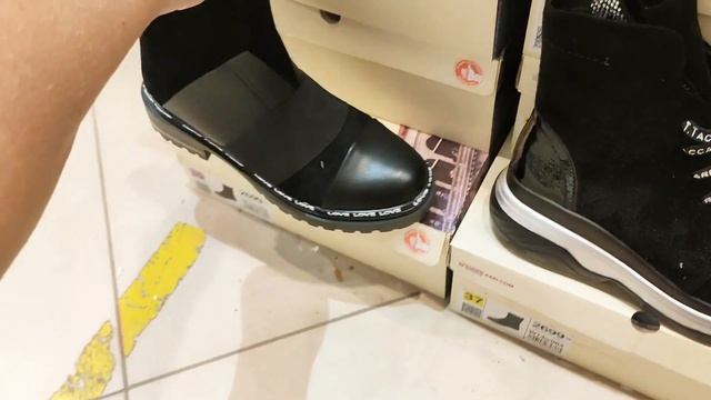 МАГАЗИН ОБУВИ КАРИ. НОВИНКИ. БОЛЬШОЙ ПРИВОЗ ГЛУБОКО ОСЕННЕЙ ОБУВИ. ГОТОВИМ САНИ ЛЕТОМ.