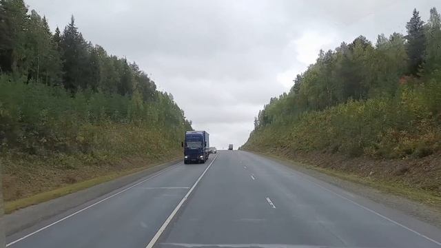 Стоянка с интересной старой техникой.Суксун битва моторов. Ремонты на трассе Пермь-Екатеринбург. смотреть онлайн