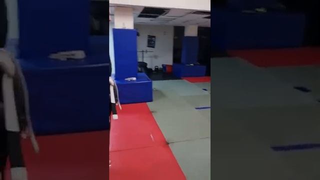 Чёрное кимоно ? в гостях у самбистов  кто победит