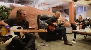 Tedeschi Trucks Band - Down Along The Cove (with John Bell)