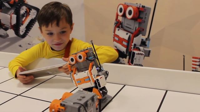 Игротека «Робототехника» в «КидБурге» ЦДМ смотреть онлайн